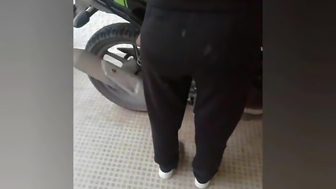 Italian stallion enjoys a butt plug blowjob in public