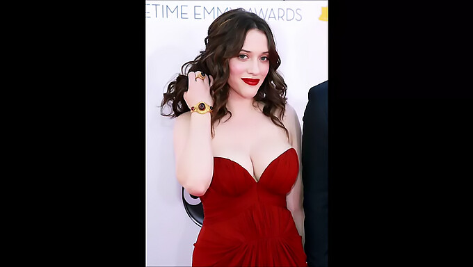 Sesi solo sensual Kat Dennings untuk cabaran fap