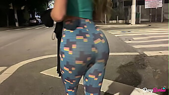 Sexig blond MILF bjuder in fan till sin plats för oskyddad analsex - Hemmagjord video