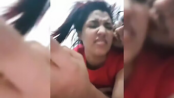 Adolescente Con Grandes Tetas Naturales Es Escolarizada Por Un Semental Con Una Gran Polla En Hd