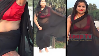 Mature Indian Aunty'S Sensual Saree Rubbing And Lingerie Tease