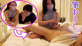 Casal Amador Explora Cowgirl Reversa E Squirting No Japão